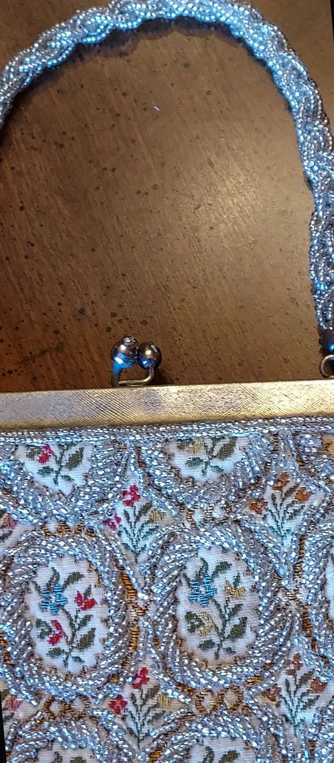 *  VINTAGE WALBORG SILVER BEAD EMBROIDERED EVENING PURSE WITH TWISTED SILVER BEAD HANDLE - MADE IN HONG KONG