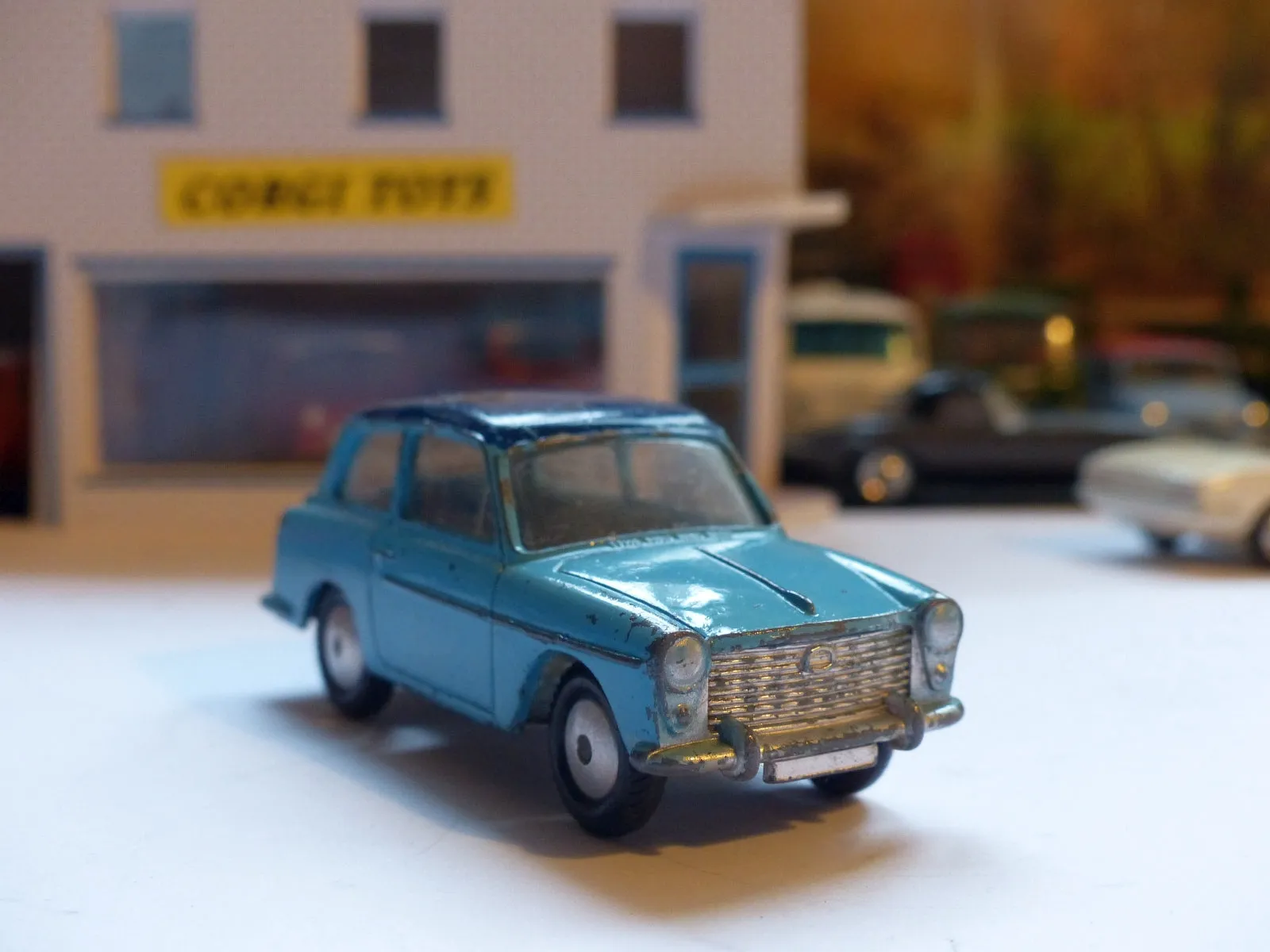 216 Austin A40 (early edition)