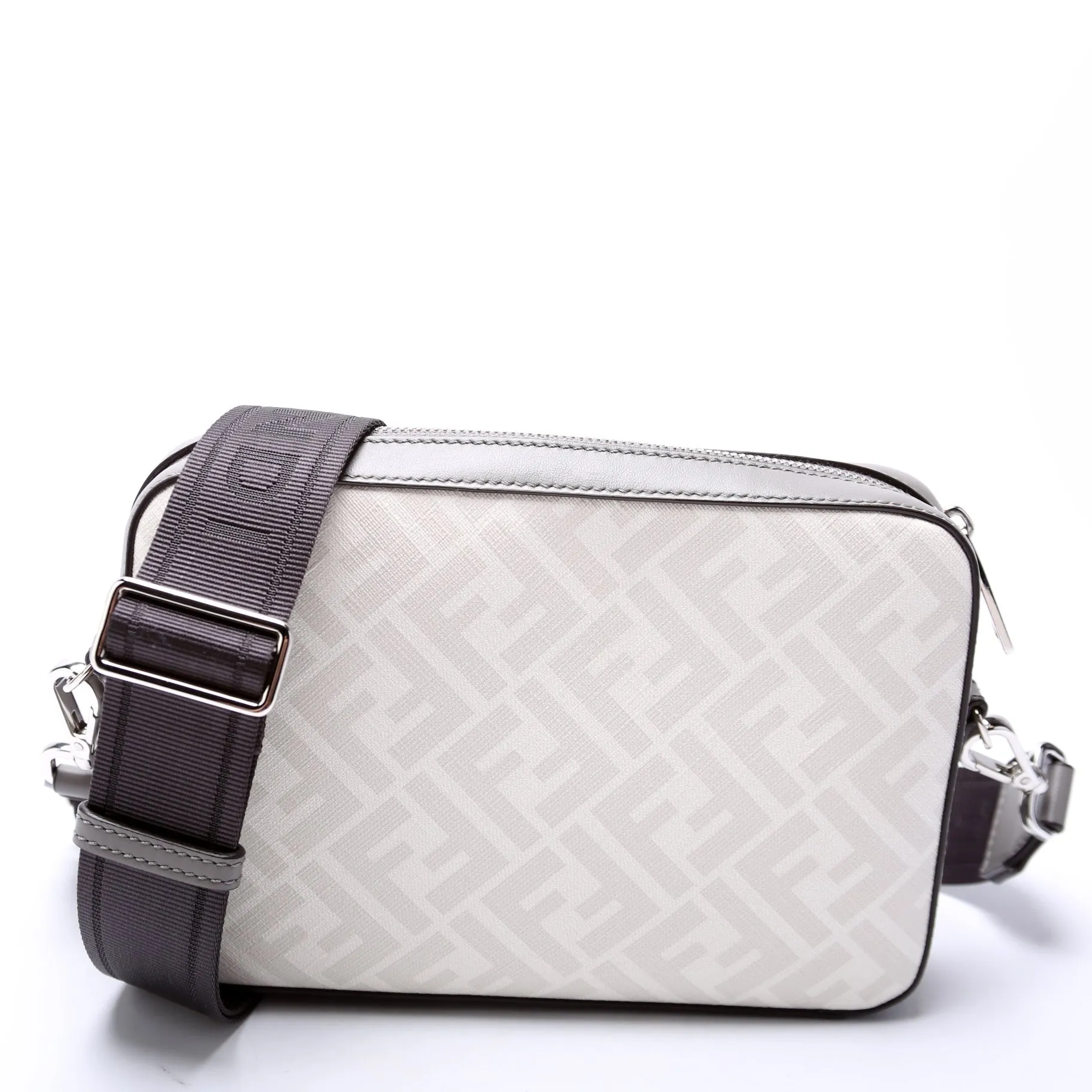7M0286 Zucca Leather Camera Case