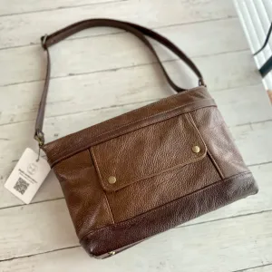 Archive Micro Plus in Chestnut, Dark Roast