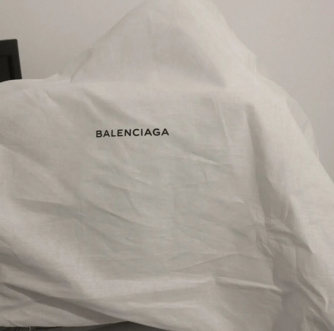 Balenciaga Papier Grey Woven Tote – OL2505