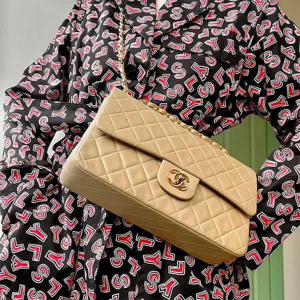 Chanel Around 1992 Made Classic Flap Chain Bag 25Cm Beige