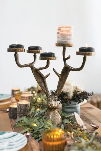 E E Eric Candleholder