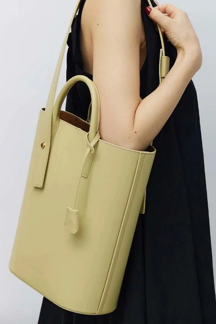 Mary Al Terna - Bow Bag: Grass
