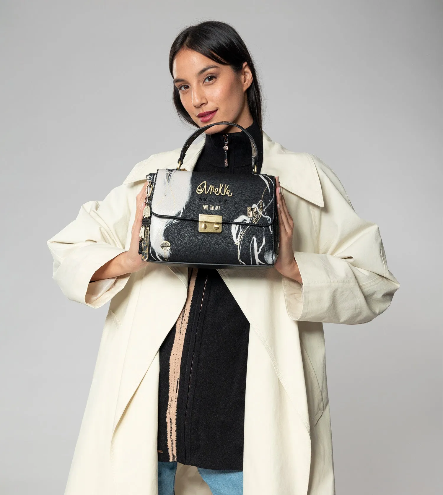 Nature Shodō black flap bag