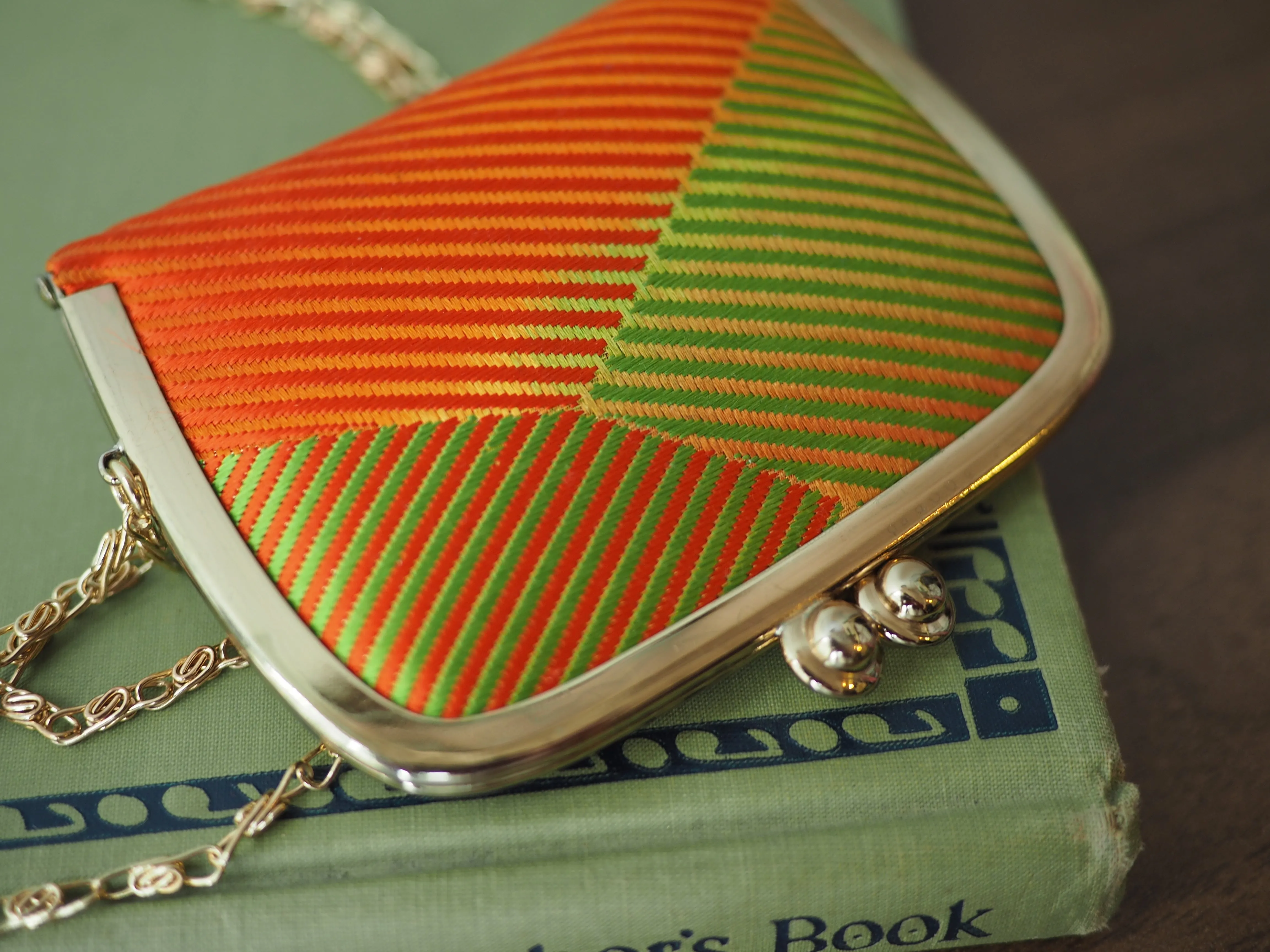 Orange Tone Kisslock Little Purse with Chain