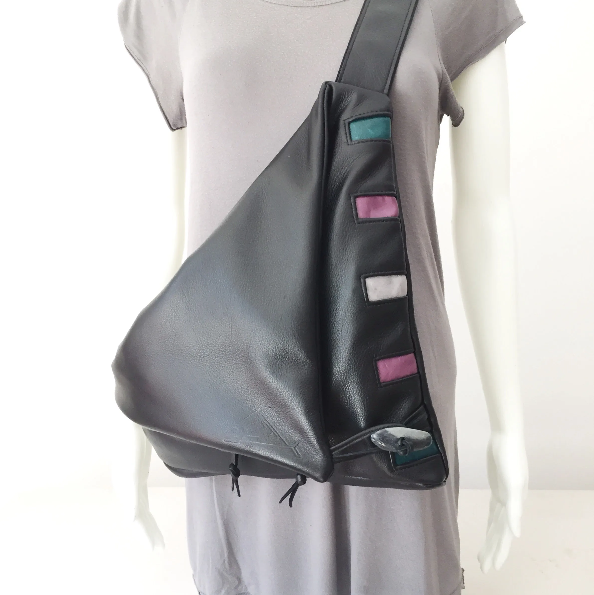 Piano Body Fold - Reversible Crossbody Messenger Bag